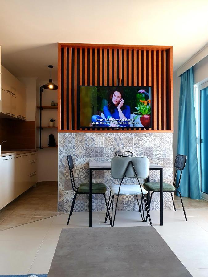 Anja & Ogo Apartments Sea View & Pool Petrovac Zewnętrze zdjęcie